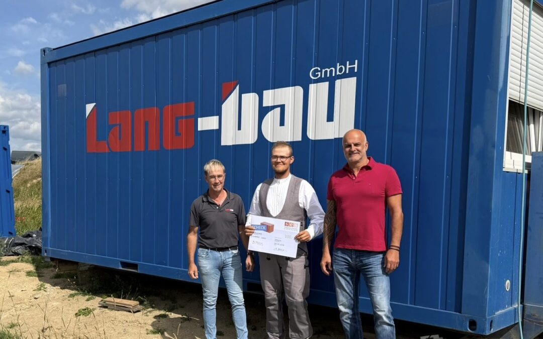 Ausgezeichneter Prüfungserfolg für unseren Auszubildenden Lukas Altendorfer